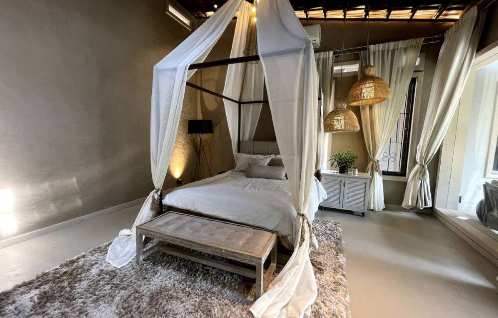 Room 1