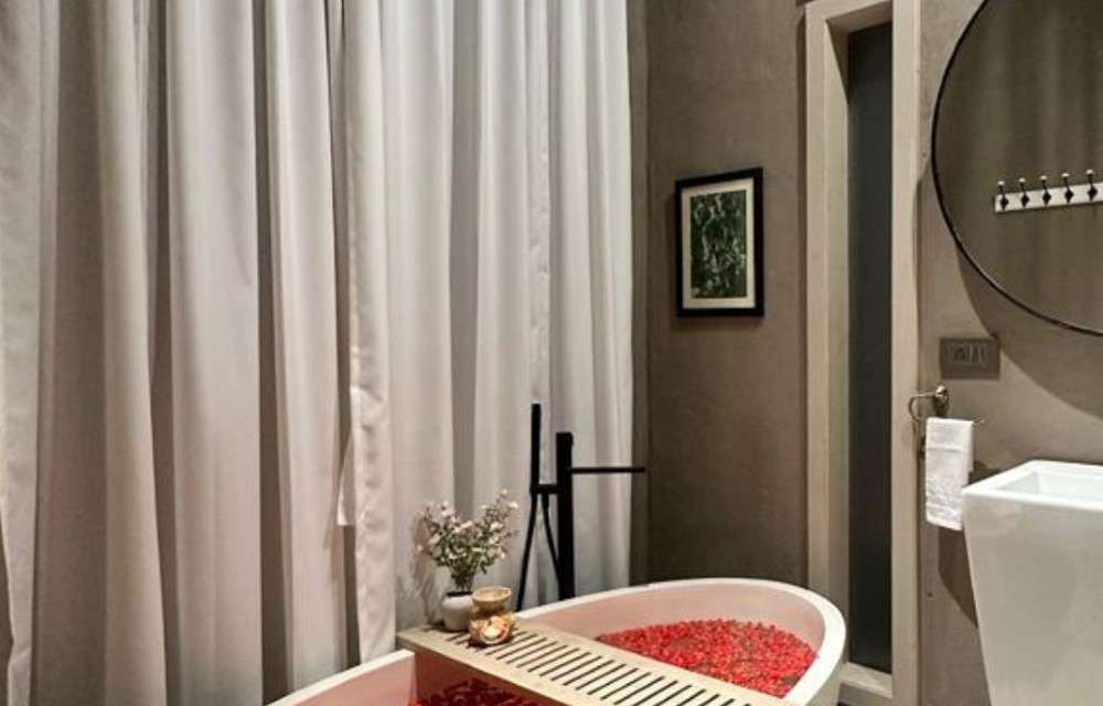 Room 1